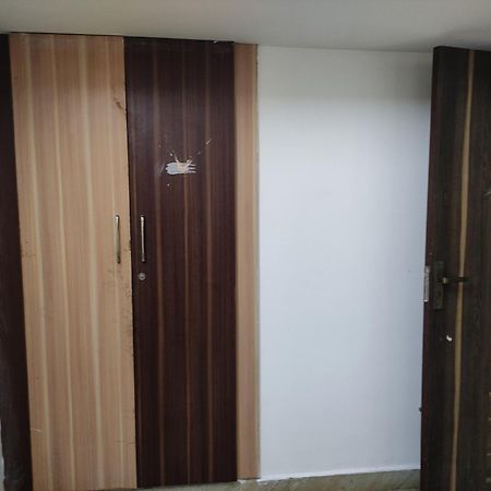 Saptagiri House Hotell Tiruvannāmalai Exteriör bild